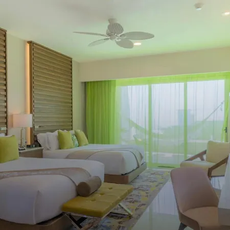 Garza Blanca Resort